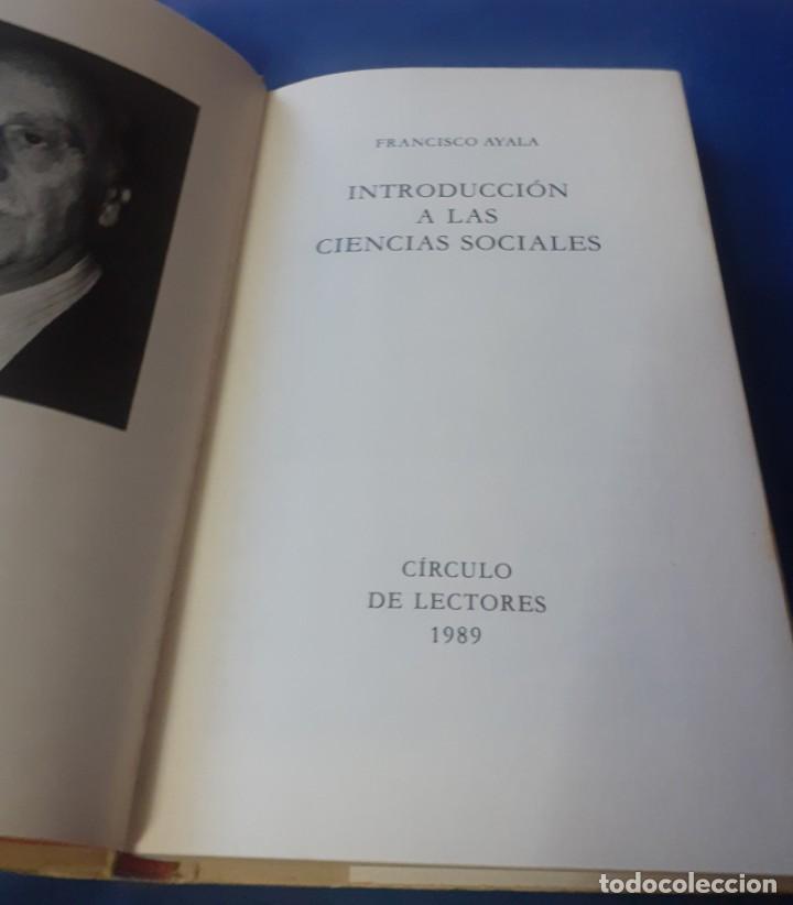 Libros de segunda mano: Libro Introduccion a las ciencias sociales - Foto 2