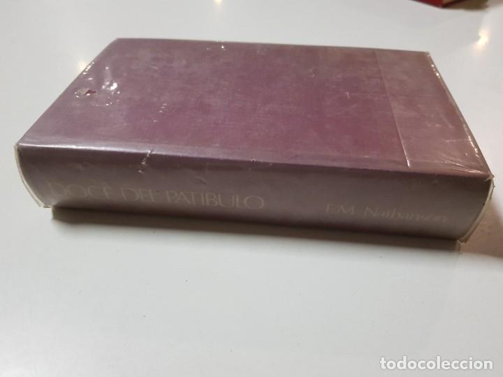 Libros de segunda mano: DOCE DEL PATIBULO. E M NATHANSON. CIRCULO DE LECTORES. 1971 - Foto 3