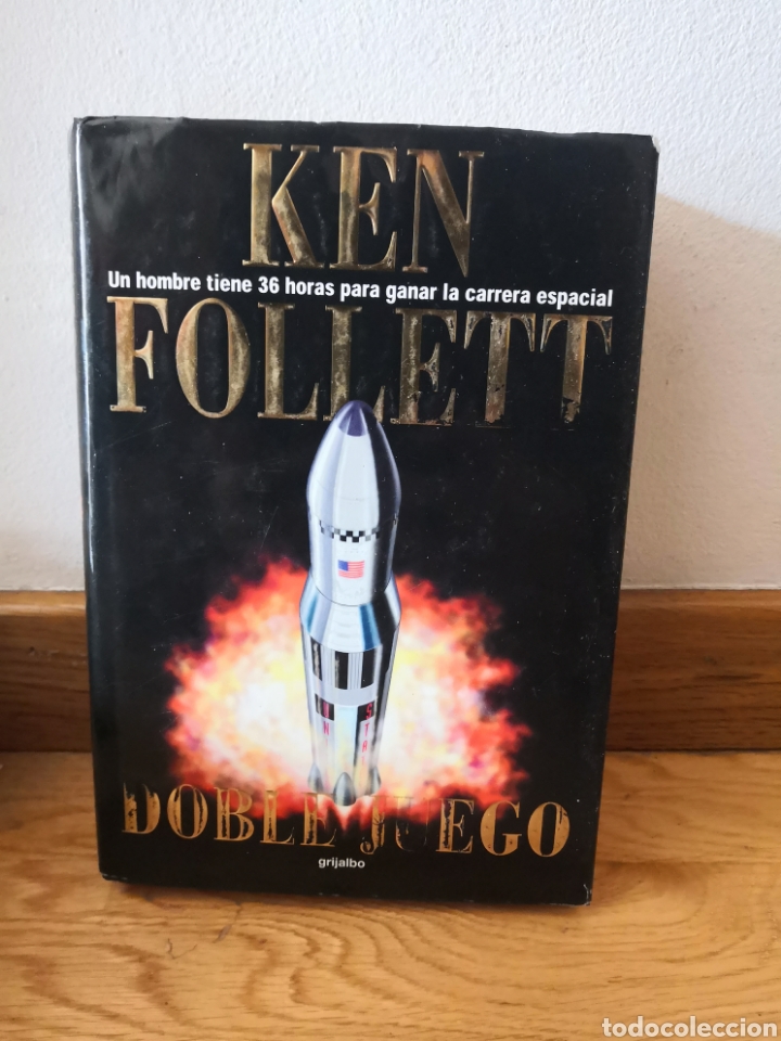 Libros de segunda mano: Ken Follet doble juego - Foto 1