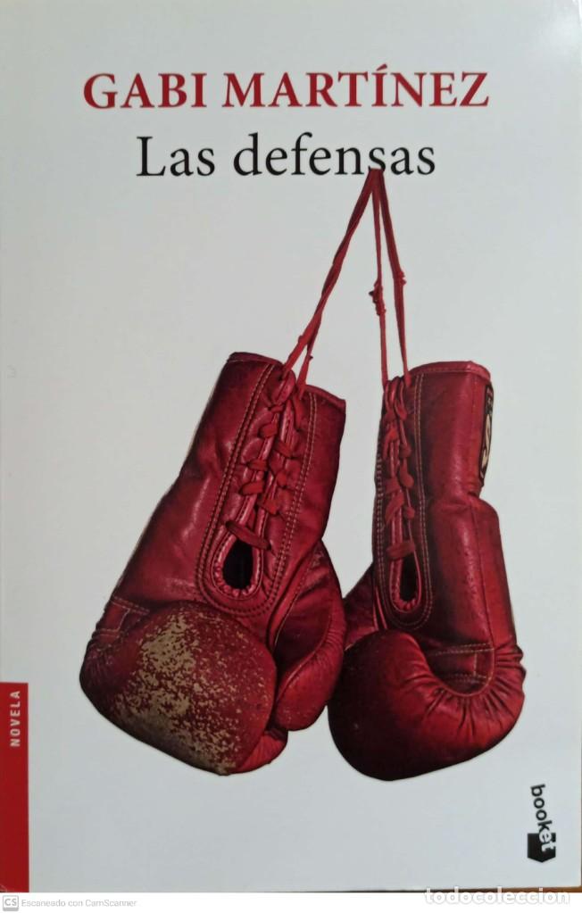 Libros de segunda mano: Las defensas, de Gabi Mart&iacute;nez - Foto 1