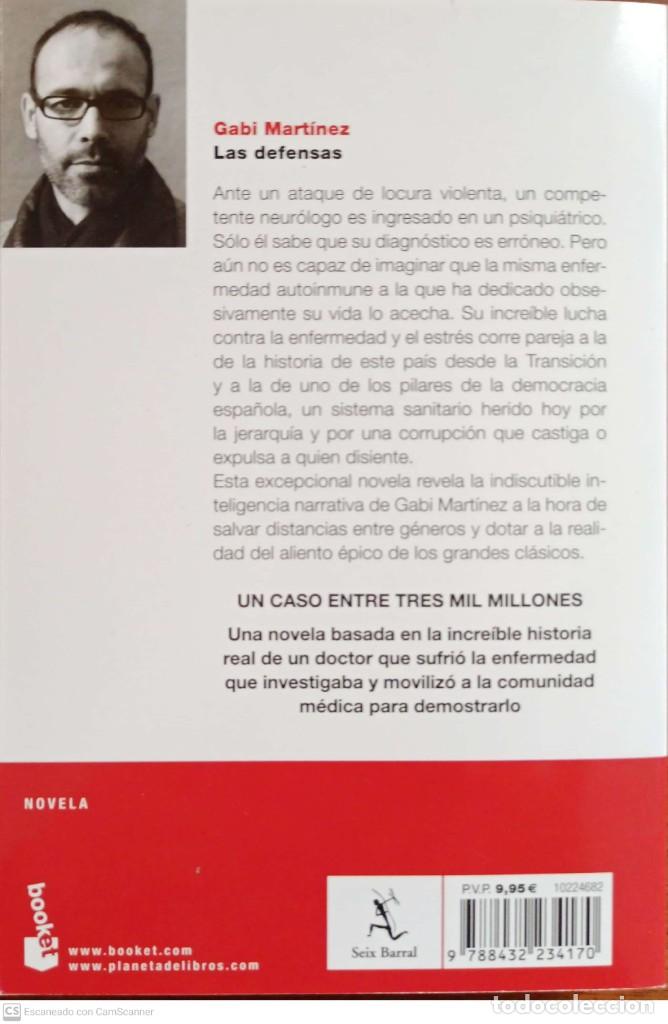 Libros de segunda mano: Las defensas, de Gabi Mart&iacute;nez - Foto 2