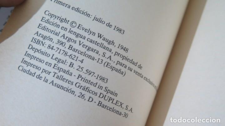 Libros de segunda mano: 1983.- LOS SERES QUERIDOS. WAUGH - Foto 3