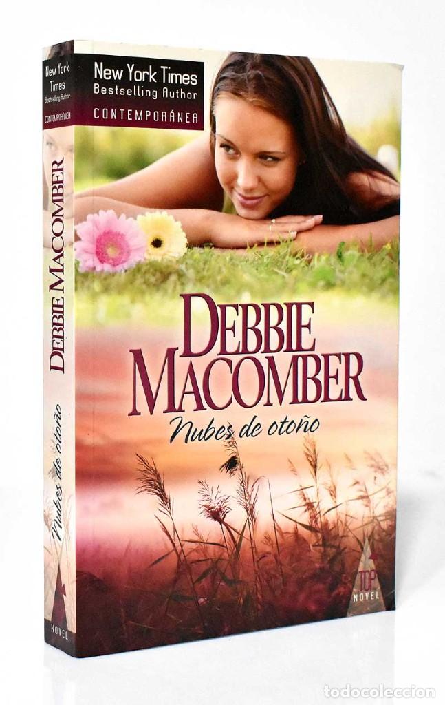 Libros de segunda mano: Nubes de oto&ntilde;o - Debbie Macomber - Foto 1
