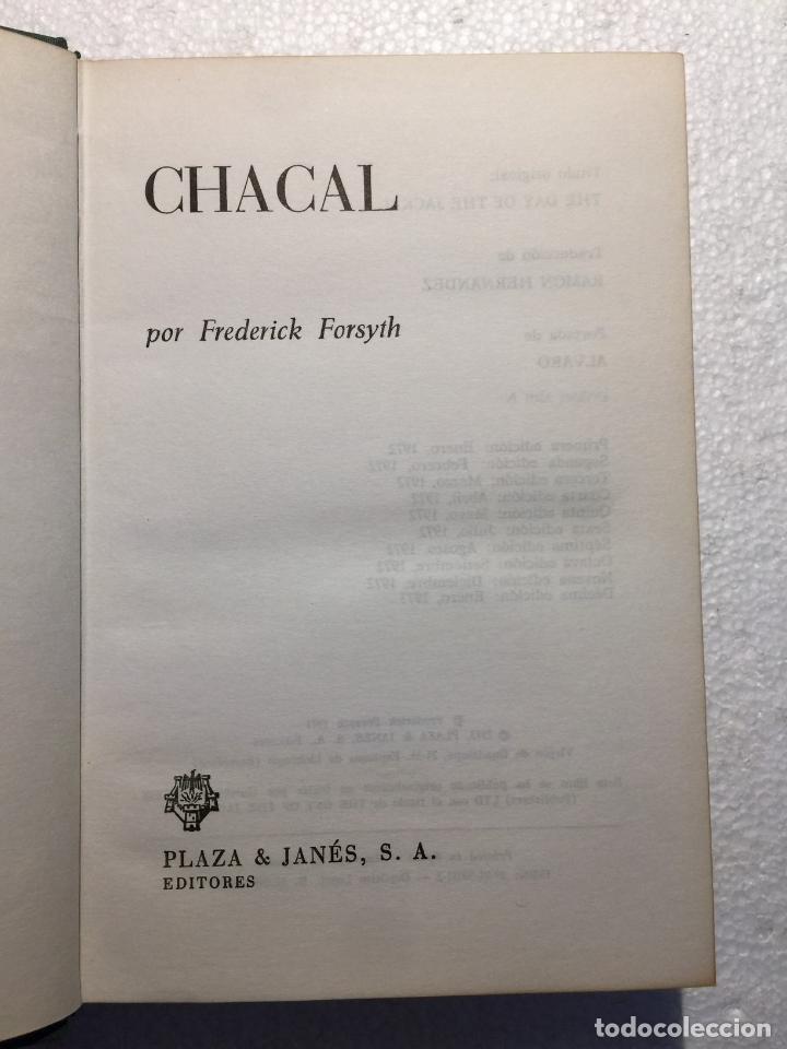 Libros de segunda mano: Chacal - Frederick Forsyth - Foto 2