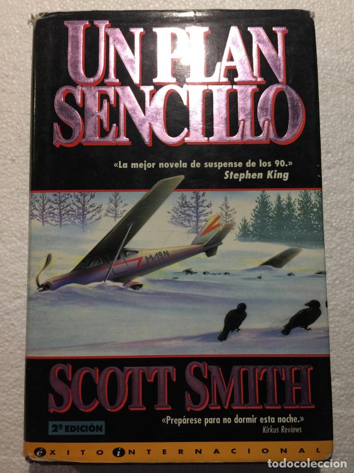 Libros de segunda mano: Un plan sencillo - Scott Smith - Foto 1