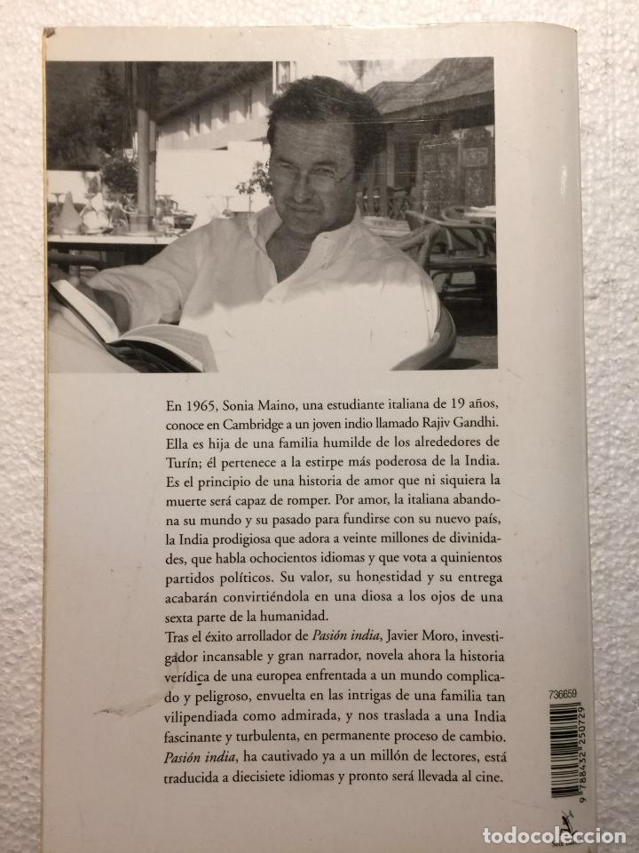 Libros de segunda mano: El sari rojo - Javier Moro - Foto 4