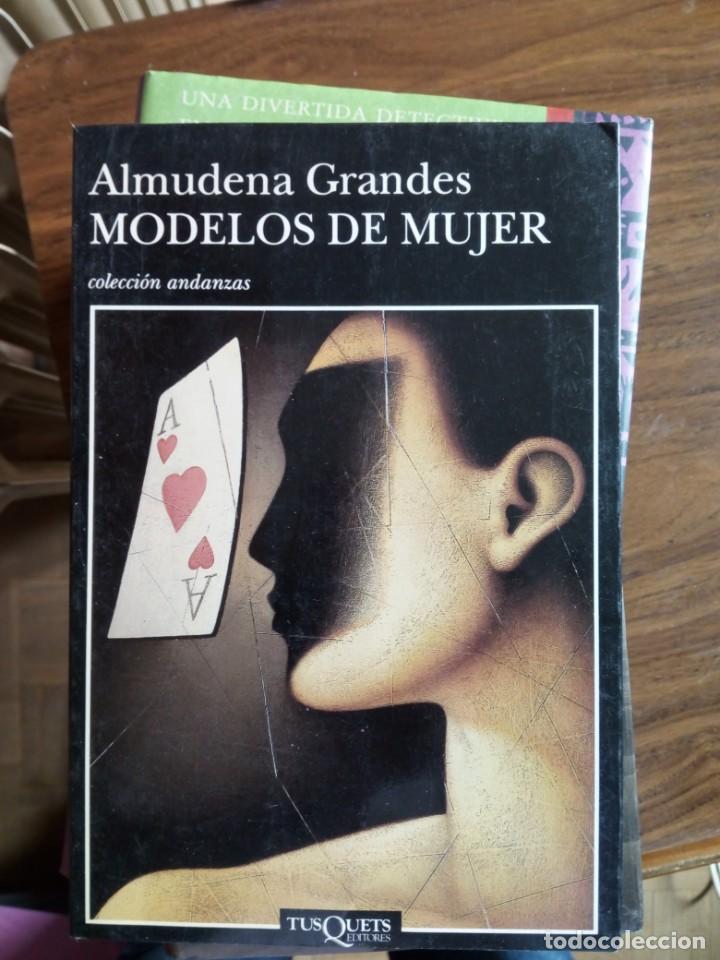 Libros de segunda mano: Almudena Grandes - Modelos de mujer - Foto 1