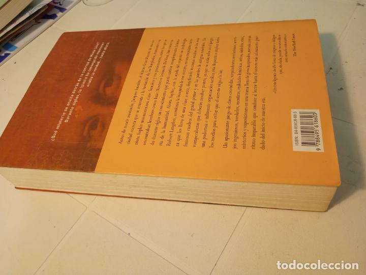 Libros de segunda mano: El c&oacute;digo Da Vinci .Dan Brown, Umbriel. - Foto 4