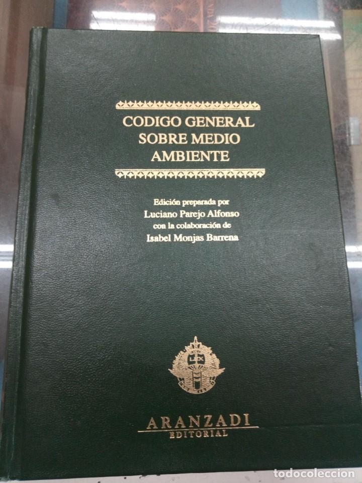 Libros de segunda mano: CODIGO GENERAL SOBRE MEDIO ANBIENTE ARANZADI 2002 - Foto 1