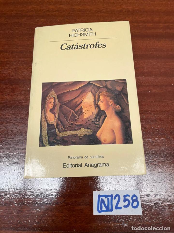 Libros de segunda mano: Cat&aacute;strofes - Foto 1