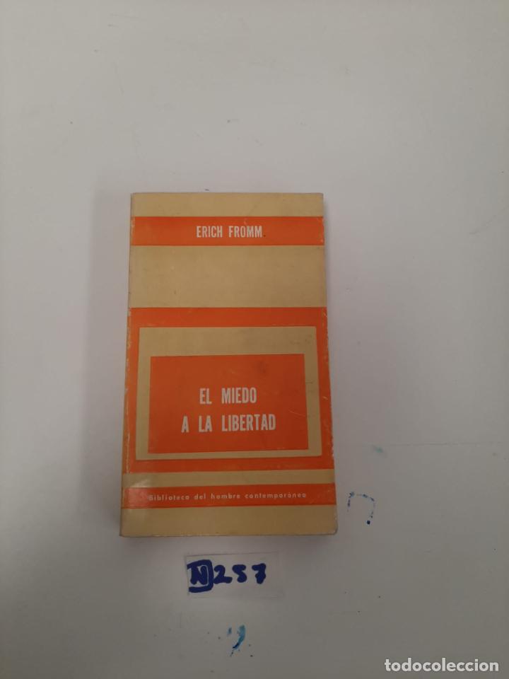Libros de segunda mano: El miedo a la libertad - Foto 1