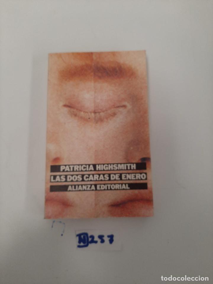 Libros de segunda mano: Las Dos Caras De Enero - Foto 1