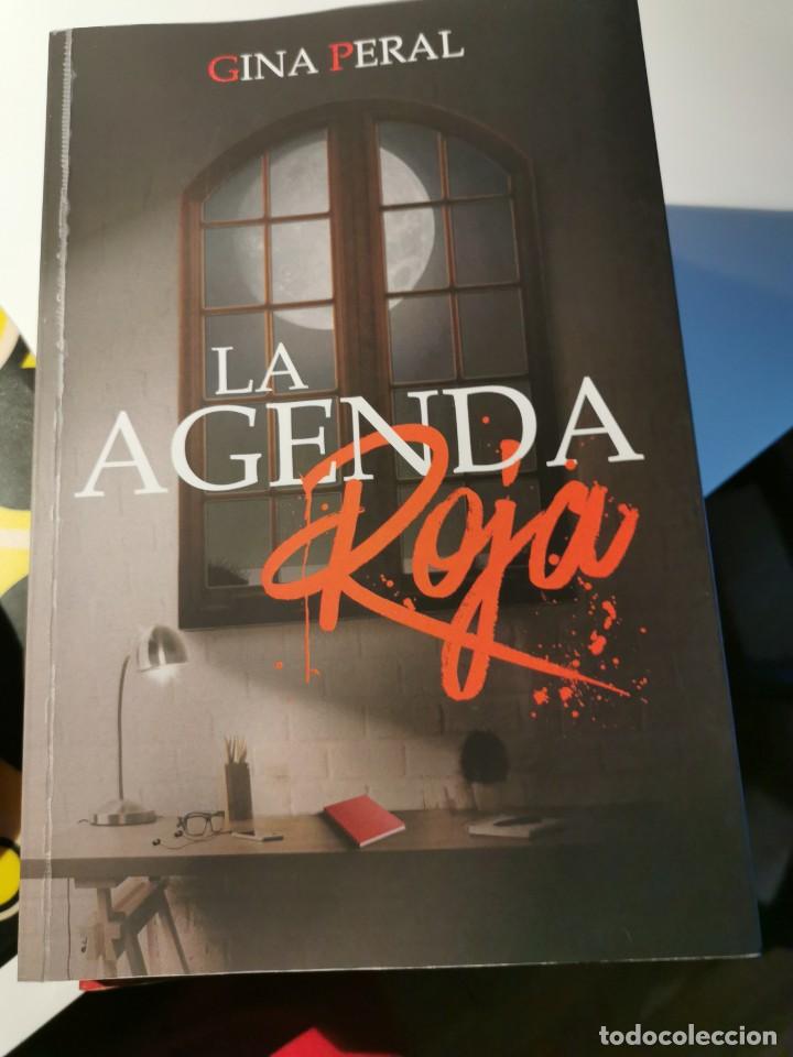 Libros de segunda mano: La agenda roja. Gina Peral - Foto 1
