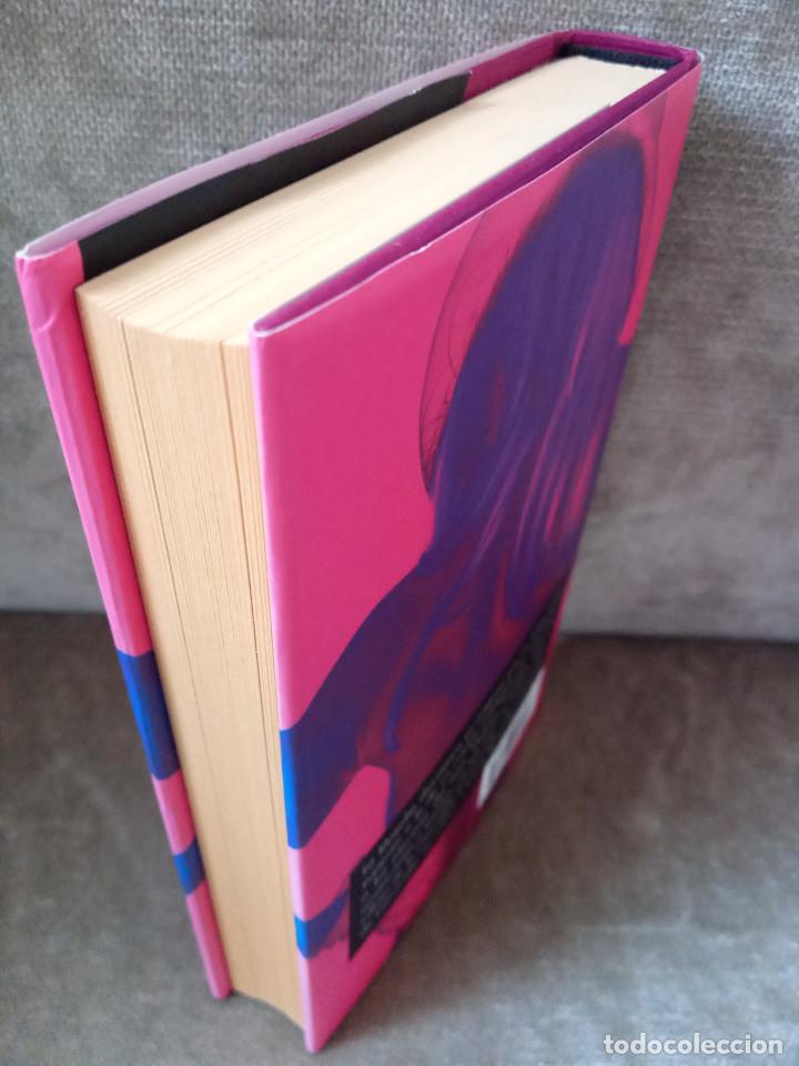 Libros de segunda mano: EMMANUELLE ARSAN - EMMANUELLE - C&Iacute;RCULO DE LECTORES, 2007 - Foto 4