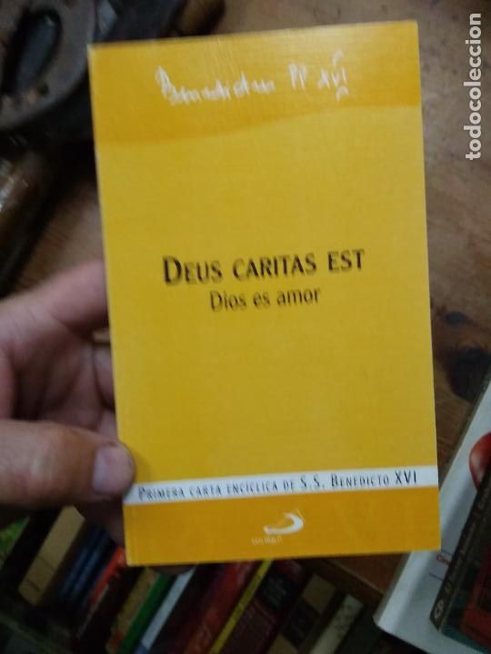 Second hand books: Deus caritas est, Dios es amor. L.21489-143