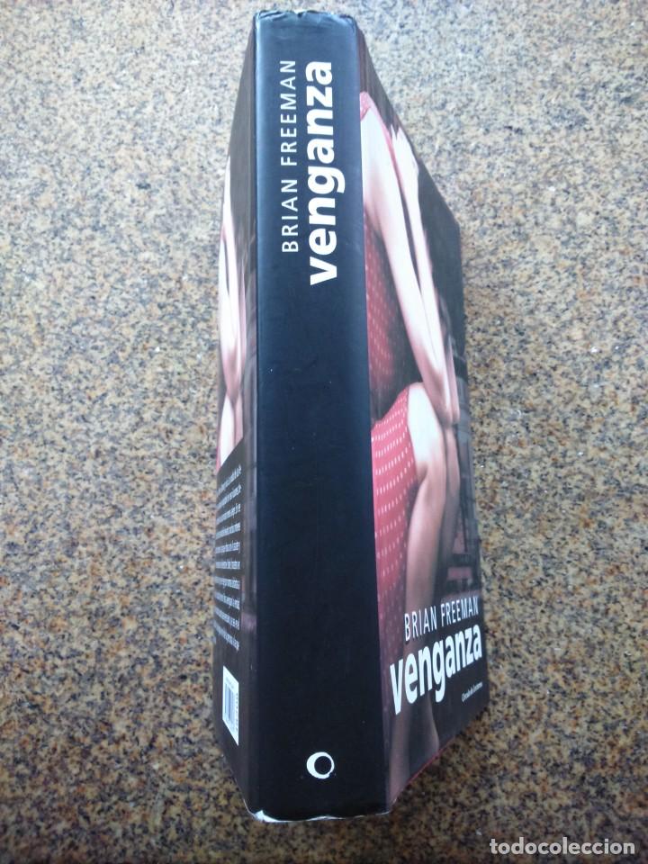 Libros de segunda mano: VENGANZA -- BRIAN FREEMAN -- CIRCULO 2007 -- - Foto 3