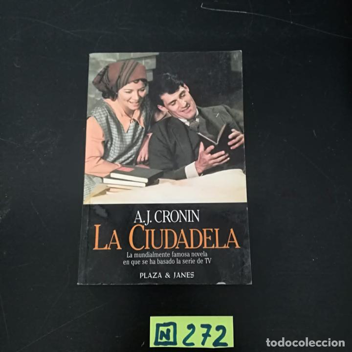 Libros de segunda mano: La ciudadela - Foto 1