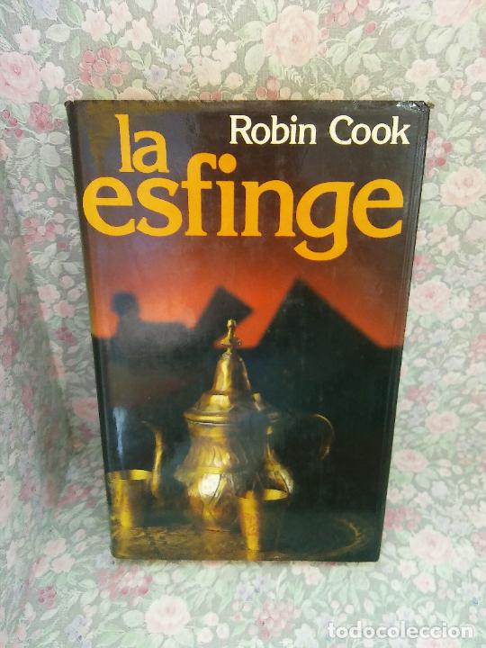 Libros de segunda mano: LA ESFINGE. ROBIN COOK. CIRCULO DE LECTORES. - Foto 1