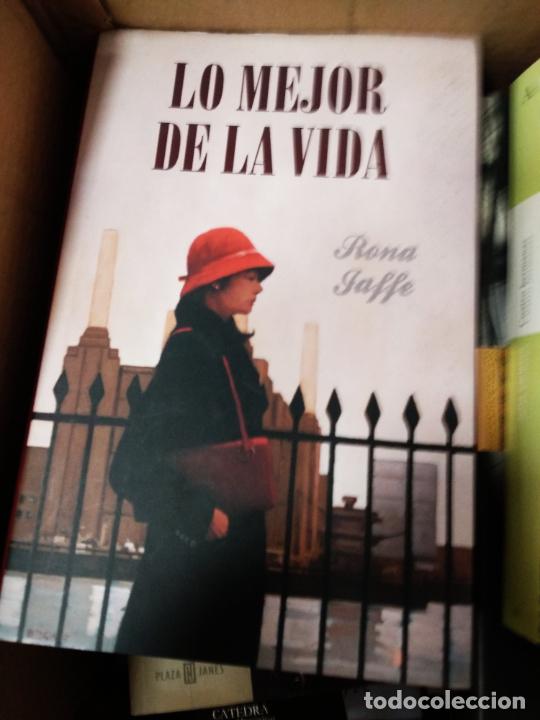 Libros de segunda mano: Rona Jaffe - Lo mejor de la vida - Foto 1