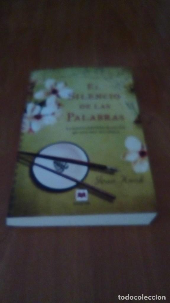Livros em segunda m&atilde;o: EL SILENCIO DE LAS PALABRAS - JEAN KWOK