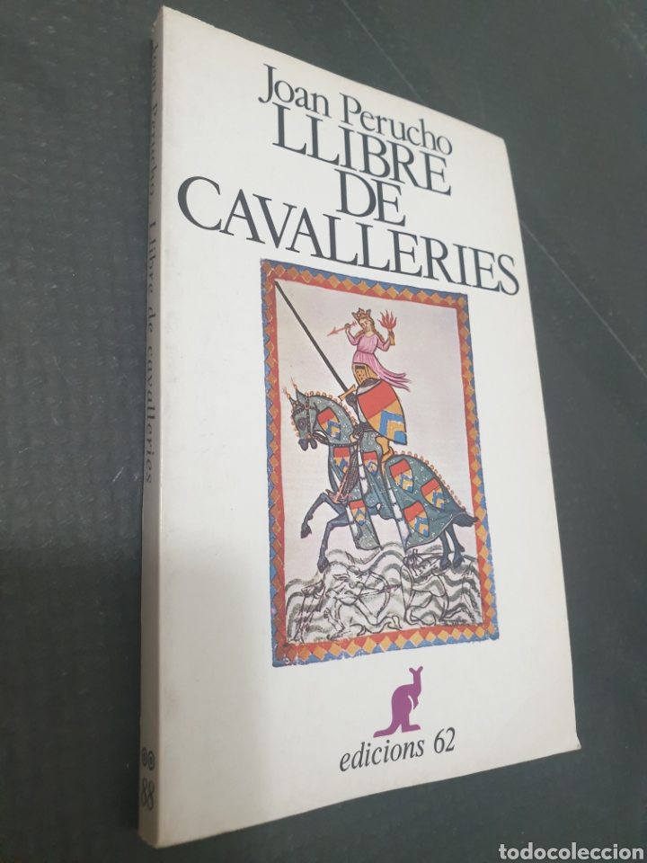 Libros de segunda mano: Llibre de cavalleries, 1985, Joan perucho - Foto 3