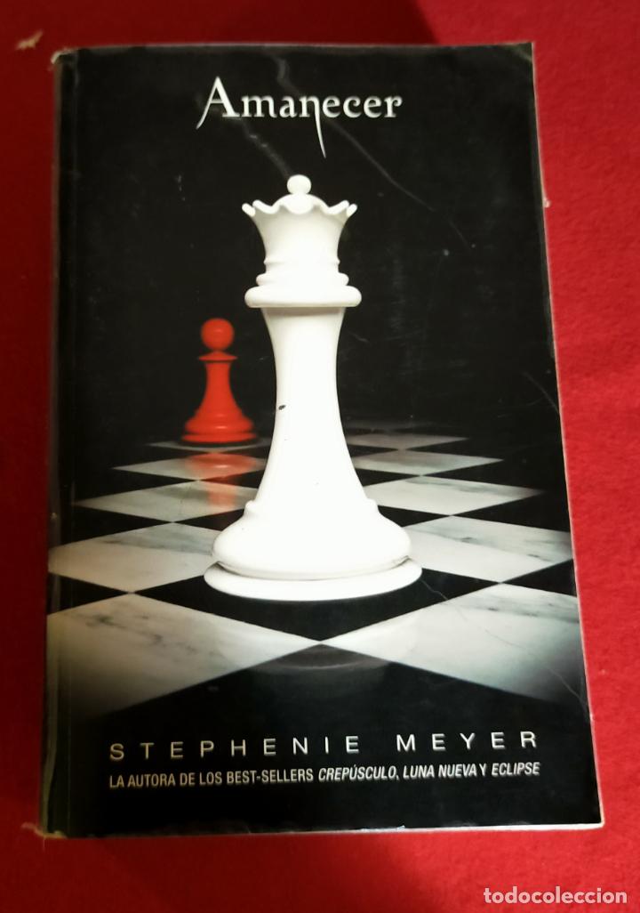 Libros de segunda mano: AMANECER - STEPHENIE MEYER - Foto 1
