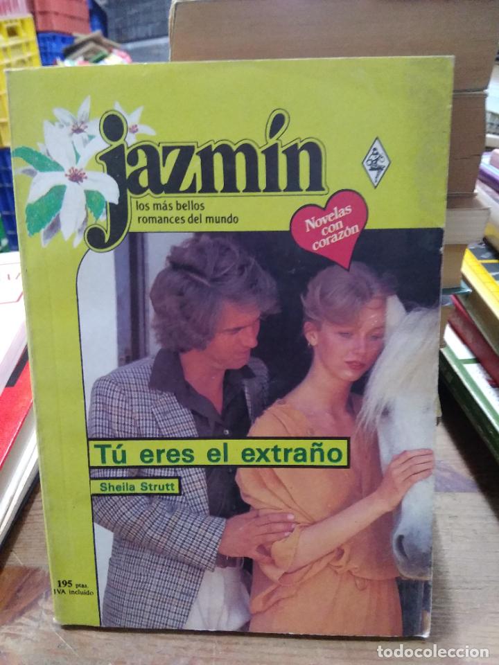 Libros de segunda mano: T&uacute; eres el extra&ntilde;o, Sheila Strutt. L.25537 - Foto 1