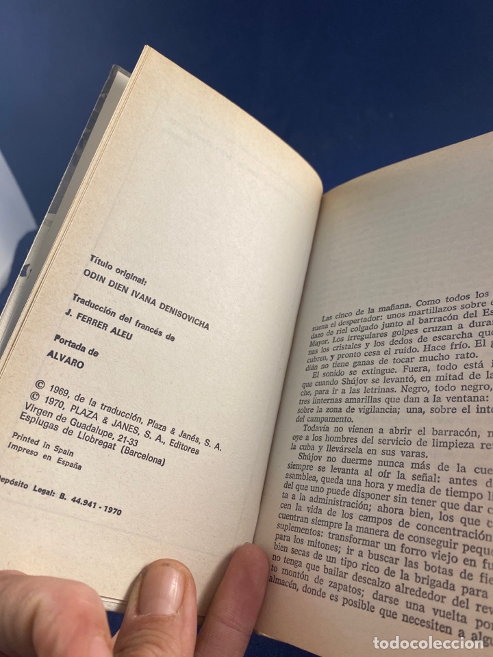 Libros de segunda mano: Un d&iacute;a de la vida de Ivan Denisovich - Foto 2