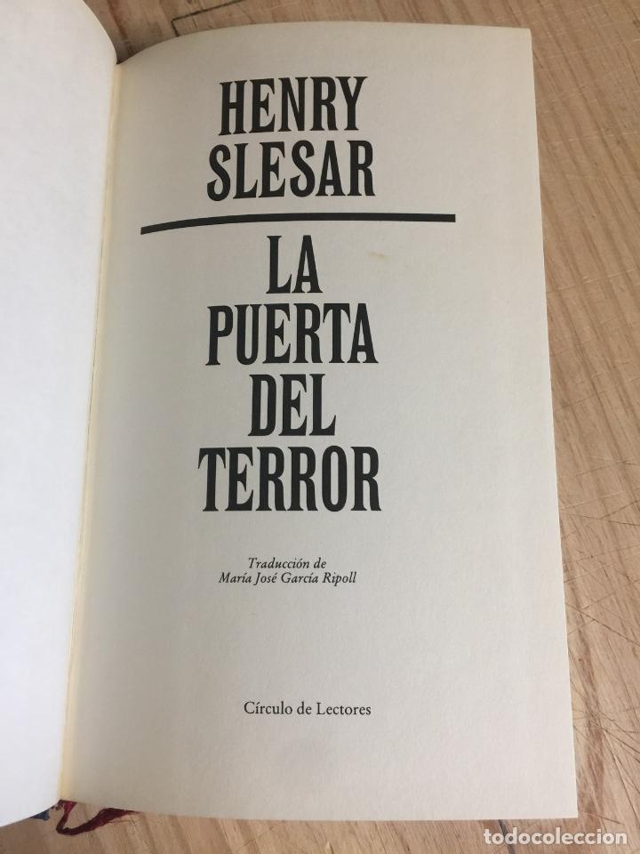 Libros de segunda mano: La puerta del terror - Henry Slesar - Foto 2