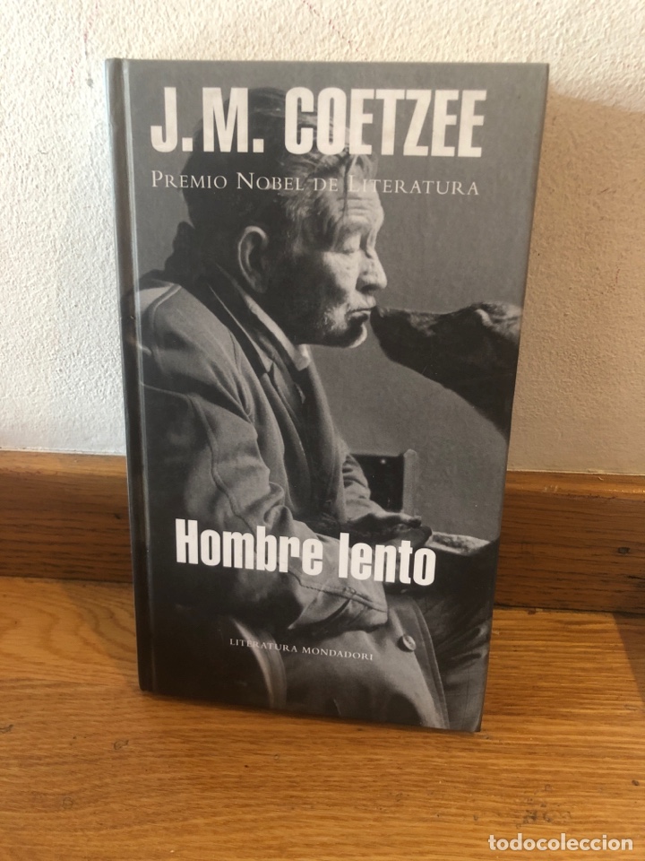 Libros de segunda mano: hombre lento J m coetzee - Foto 1