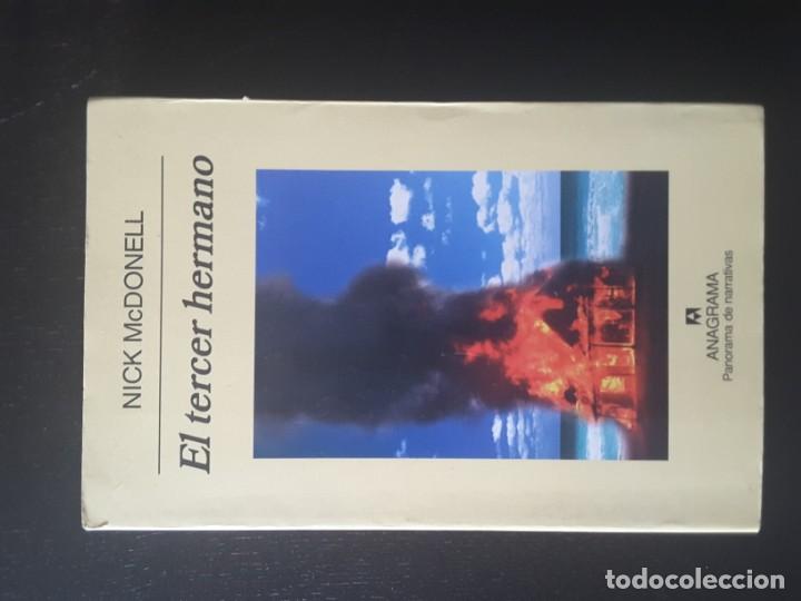 Libros de segunda mano: El tercer hermano. Mcdonell, nick - Foto 1