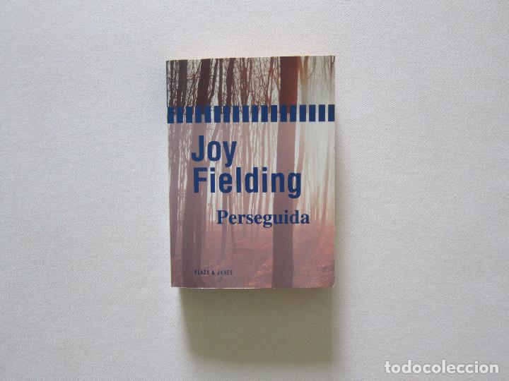 Libros de segunda mano: PERSEGUIDA - JOY FIELDING - Foto 1