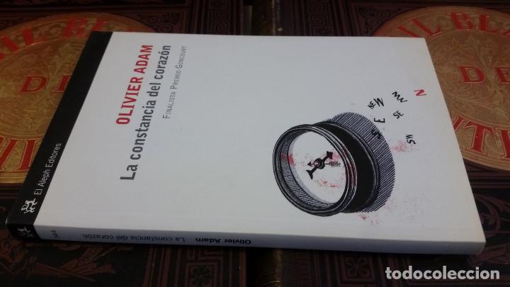 Libros de segunda mano: 2011 - OLIVIER ADAM. La constancia del coraz&oacute;n - Foto 1