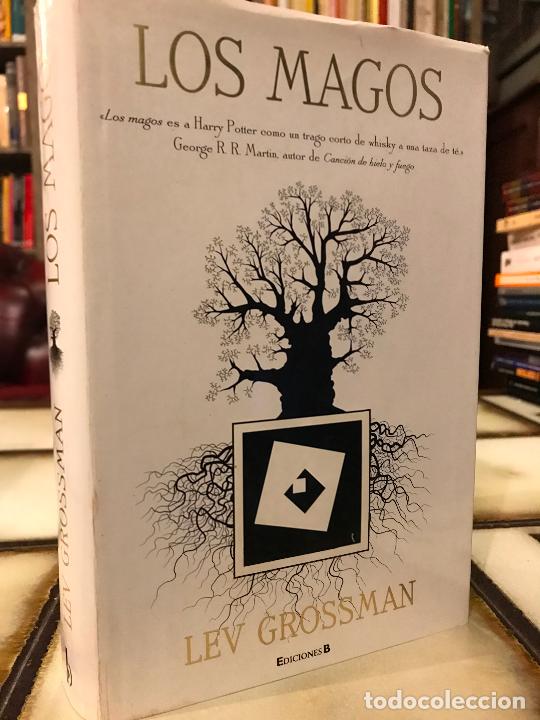 Libros de segunda mano: Los magos. Lev Grossman. - Foto 1
