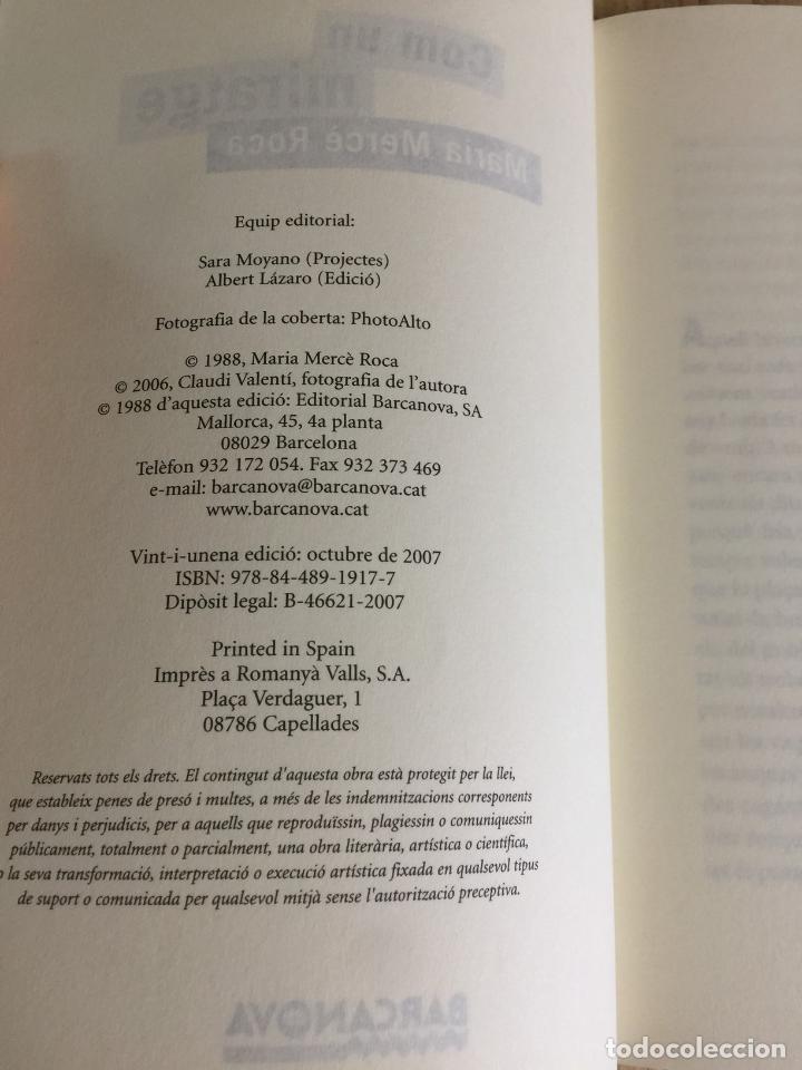 Libros de segunda mano: Com un miratge - Maria Merc&egrave; Roca - Foto 3