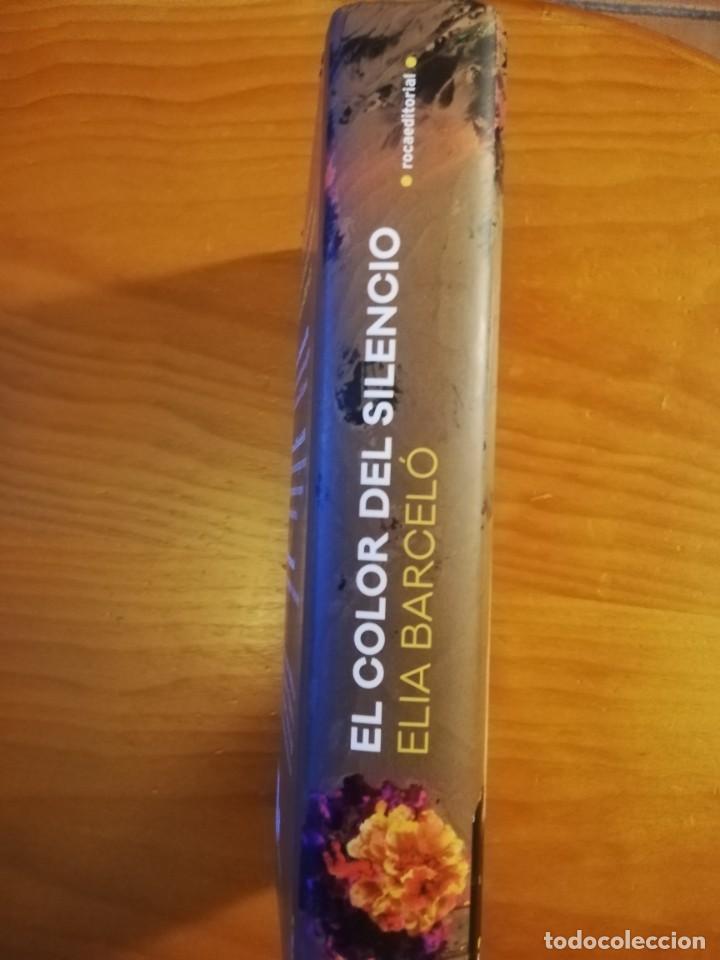 Libros de segunda mano: EL COLOR DEL SILENCIO.- BARCEL&Oacute;, ELIA - Foto 2