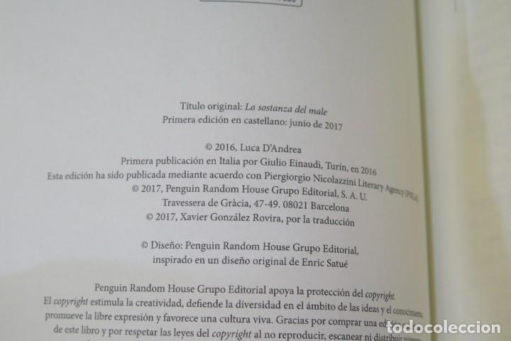 Libros de segunda mano: 2017.- LA SUSTANCIA DEL MAL. LUCA D&acute; ANDREA - Foto 3