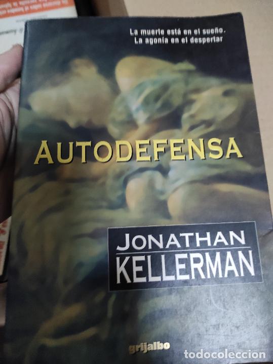 Libros de segunda mano: Jonathan Kellerman - Autodefensa - Foto 1