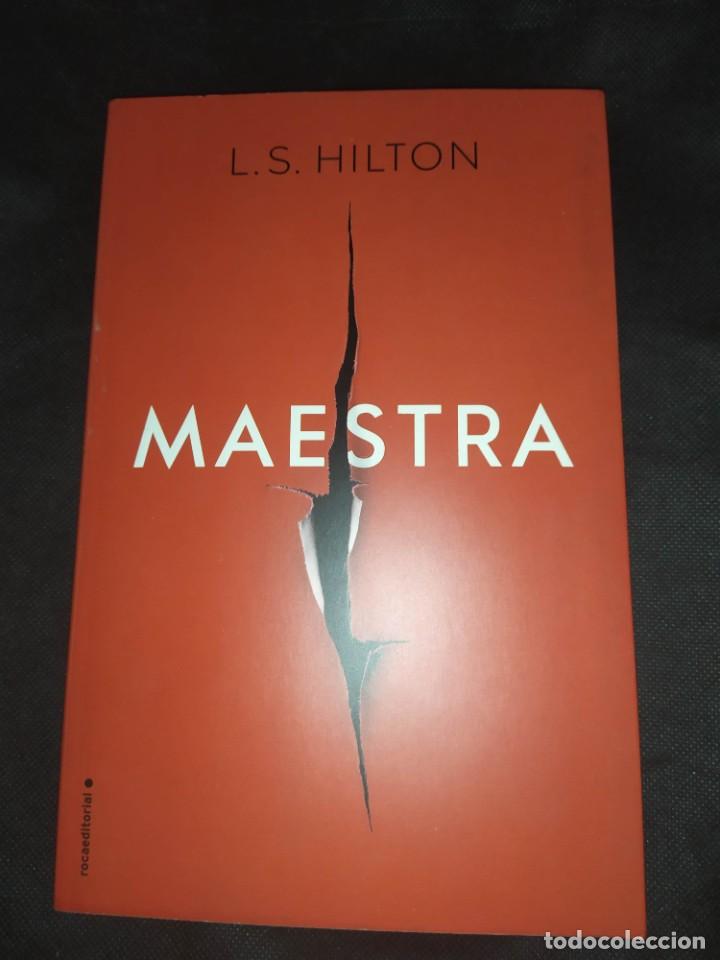 Libros de segunda mano: MAESTRA - L. S. HILTON - Foto 1