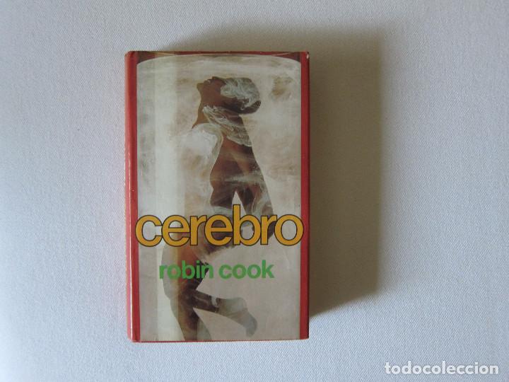 Libros de segunda mano: CEREBRO - ROBIN COOK (C&Iacute;RCULO DE LECTORES) - Foto 1
