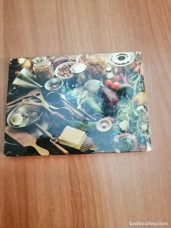 Libros de segunda mano: CON LA SARTEN POR EL MONGO - Foto 2