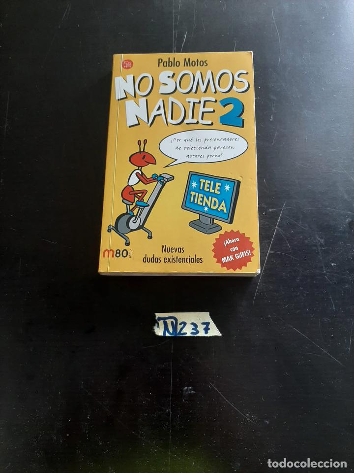 Libros de segunda mano: No somos nadie - Foto 1
