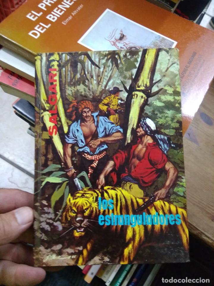Libros de segunda mano: Los estranguladores, E. Salgari. L.27521 - Foto 1