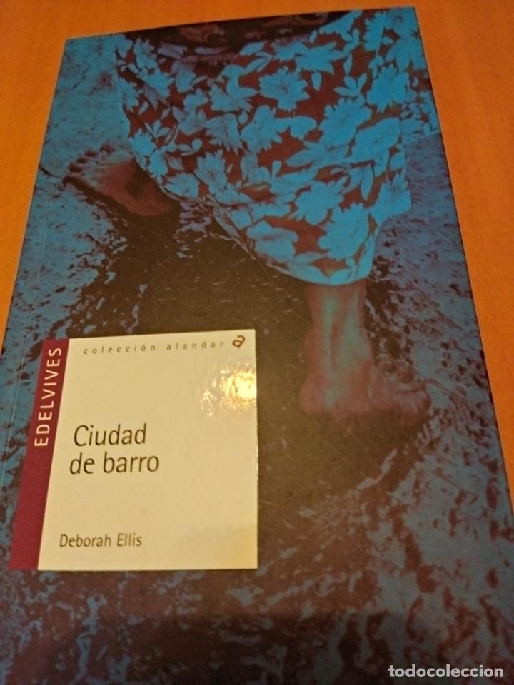 Libros de segunda mano: Ciudad de barro - Foto 1