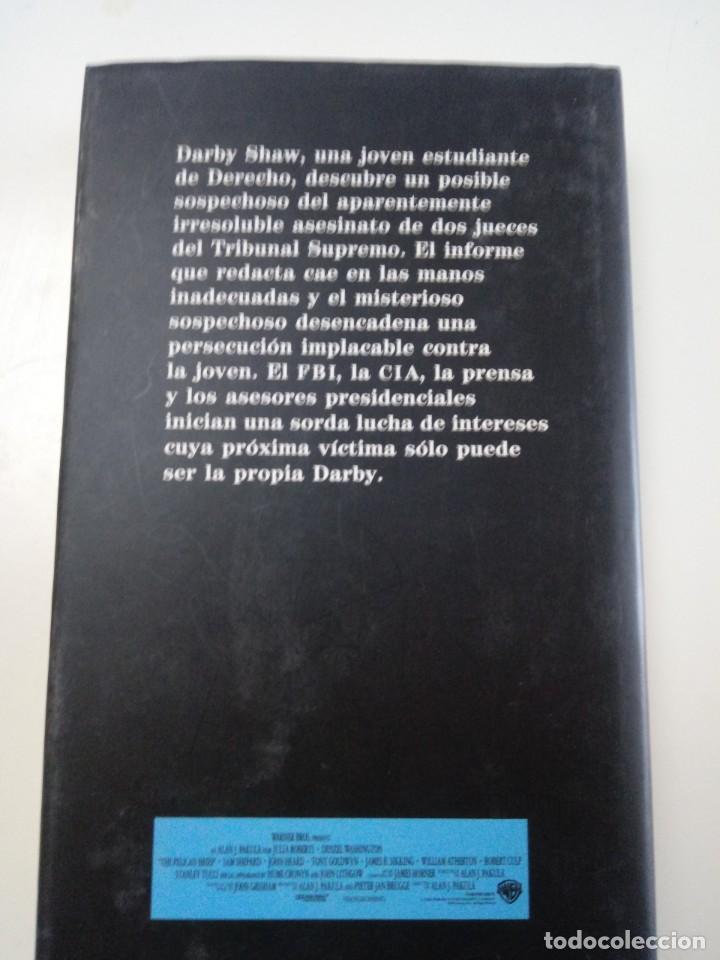 Libros de segunda mano: El informe pel&iacute;cano (John Grisham) - Foto 3