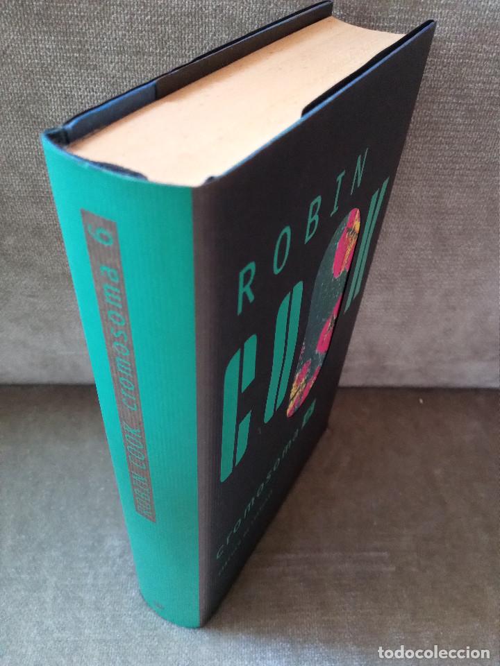 Libros de segunda mano: ROBIN COOK - CROMOSOMA 6 - C&Iacute;RCULO DE LECTORES, 2003 - Foto 2