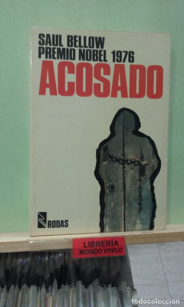 Libros de segunda mano: Acosado. Saul Below - Foto 1