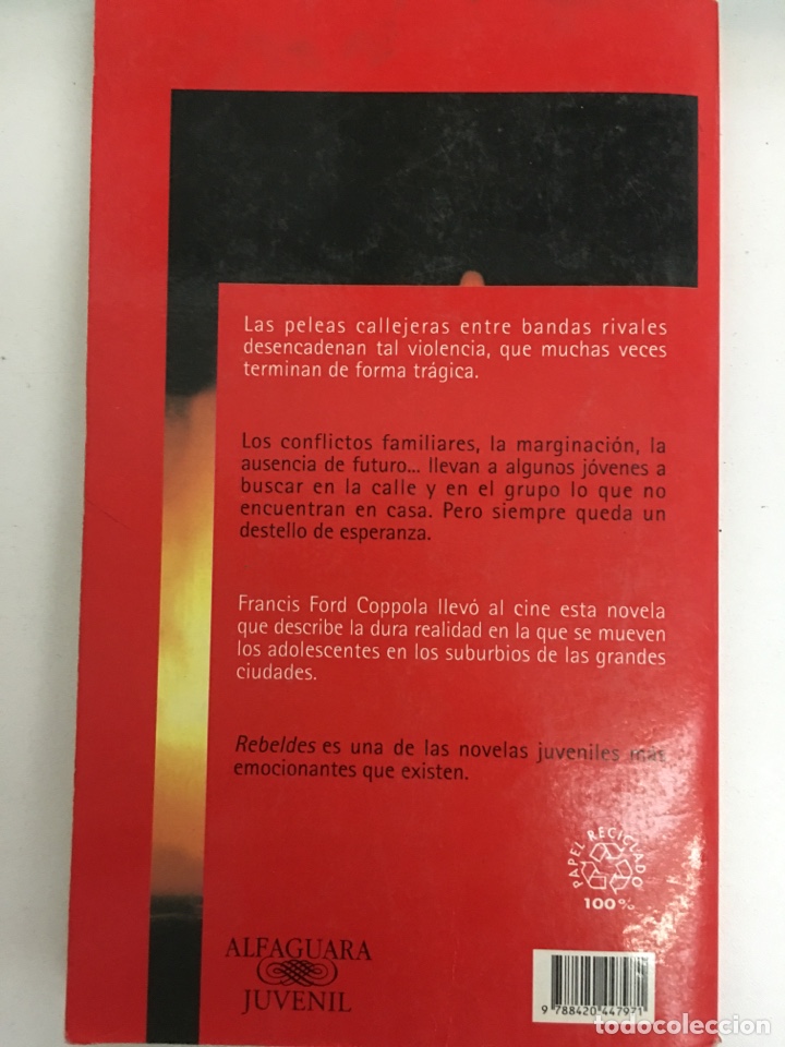 Libros de segunda mano: REBELDEA - SUSAN E. HINTON - ALFAGUARA - Foto 2