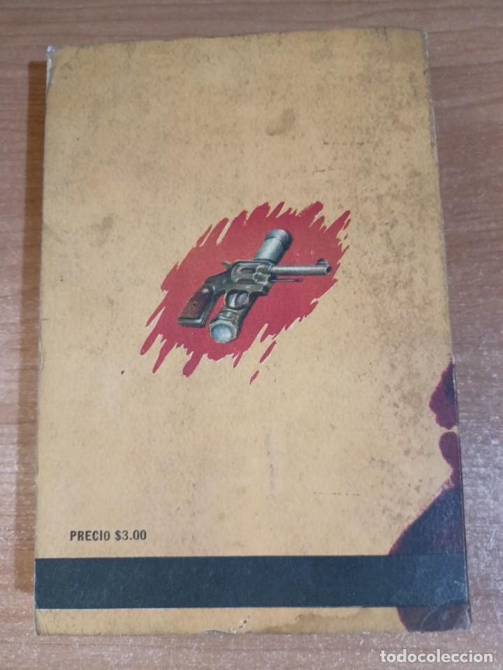 Libros de segunda mano: Vacaciones tr&aacute;gicas - Merida Mace - Foto 2