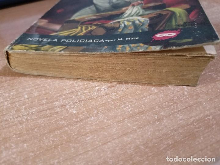 Libros de segunda mano: Vacaciones tr&aacute;gicas - Merida Mace - Foto 7